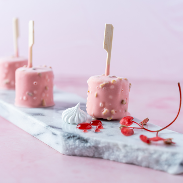 Vanilla pinky on a stick